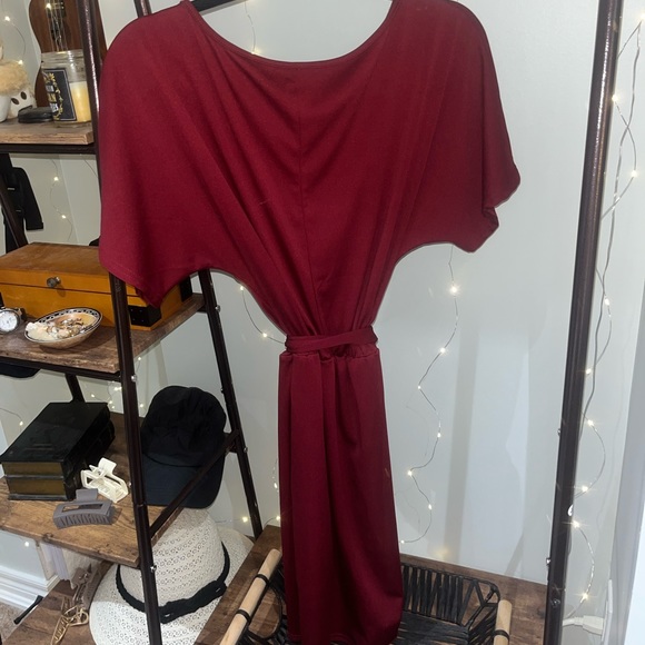 SHEIN Red Batwing Sleeve Belted Fitted Dress M - Picture 2 of 2